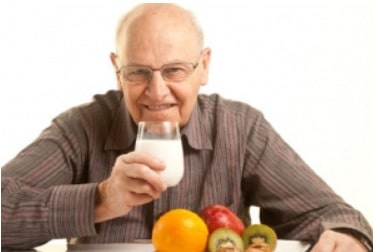 מזון רפואי לבני הגיל השלישי | אוכל בריא בגיל מבוגר
